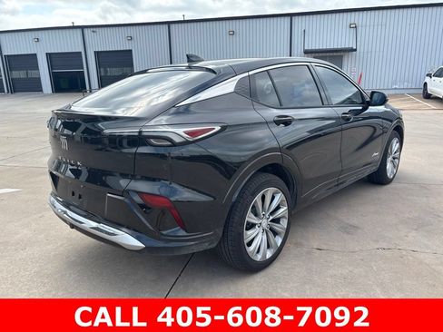 Used 2026 Buick Envista Avenir FWD image 5