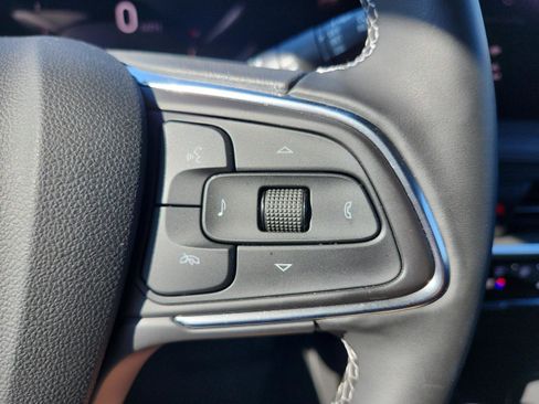 Certified 2025 Buick Encore GX Avenir w/ Avenir Technology Package image 25