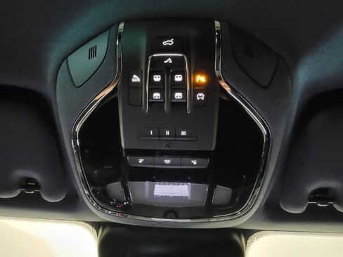 Used 2023 Maserati Levante GT image 41