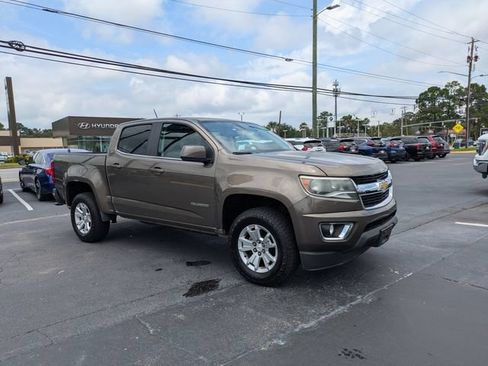 Used 2015 Chevrolet Colorado LT w/ LT Convenience Package RWD image 2