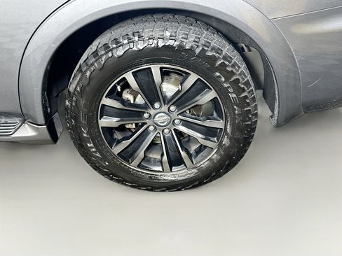 Used 2017 Nissan Armada Platinum w/ Captain Seat Package AWD/4WD image 11