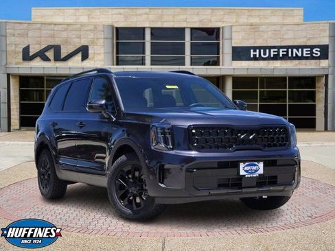Certified 2025 Kia Telluride AWD image 1