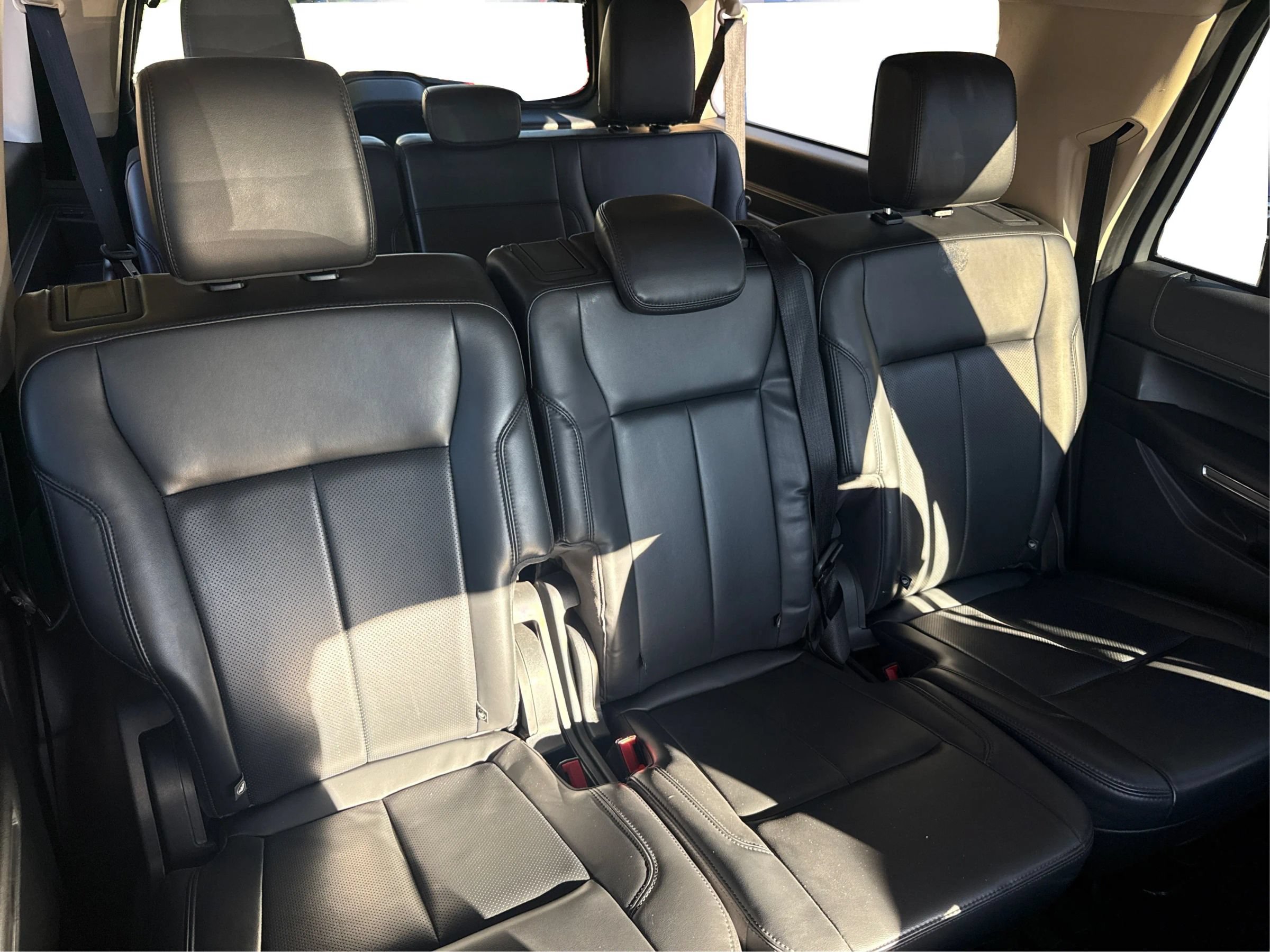 Used 2024 Ford Expedition Max XLT AWD/4WD image 12