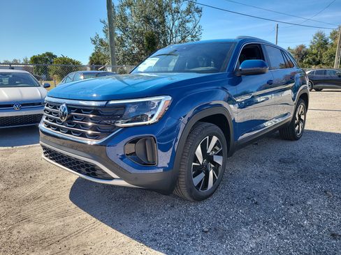 New 2026 Volkswagen Atlas Cross Sport SEL image 4
