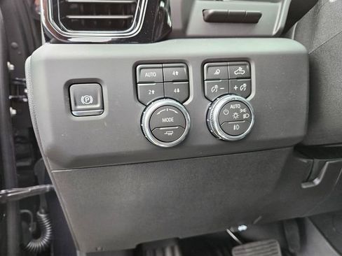 New 2026 GMC Sierra 2500 AT4X w/ LPO, Black Badging Package AWD/4WD image 27