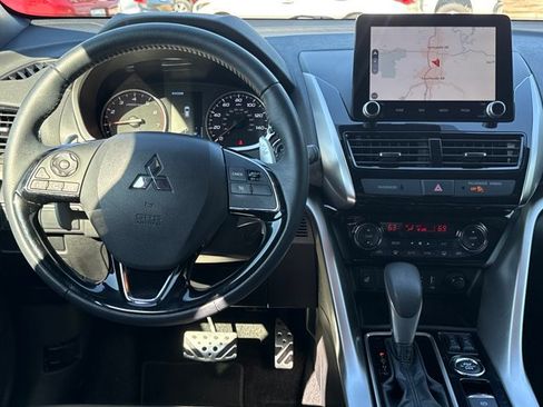 Used 2022 Mitsubishi Eclipse Cross AWD image 4