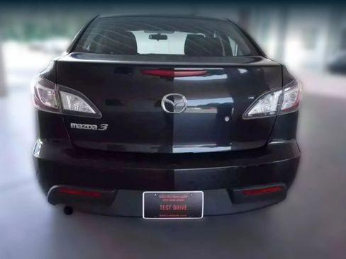 Used 2010 MAZDA MAZDA3 i Sport image 4