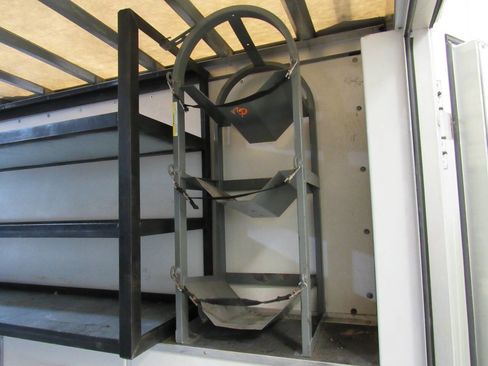 Used 2020 Chevrolet Express 3500 w/ Power Convenience Package image 21