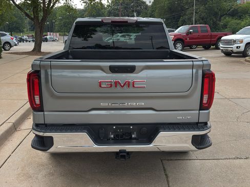 Used 2025 GMC Sierra 1500 SLT RWD image 7