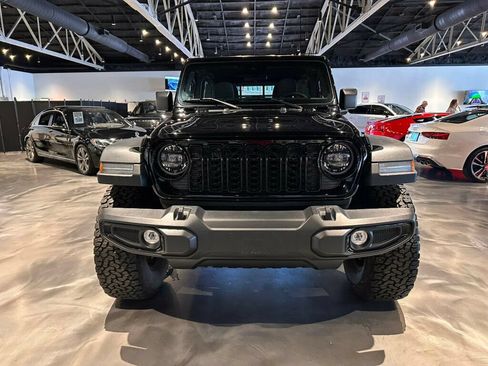 Used 2024 Jeep Wrangler Unlimited Sport AWD/4WD image 8