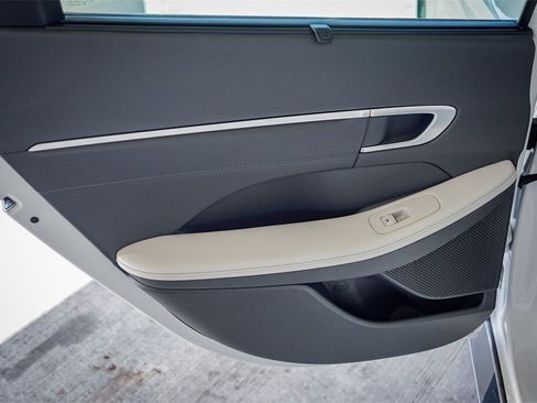 Used 2024 Hyundai Sonata Limited image 32