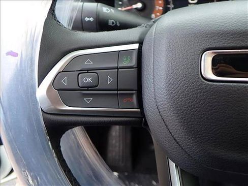 New 2026 Jeep Compass Latitude AWD/4WD image 13