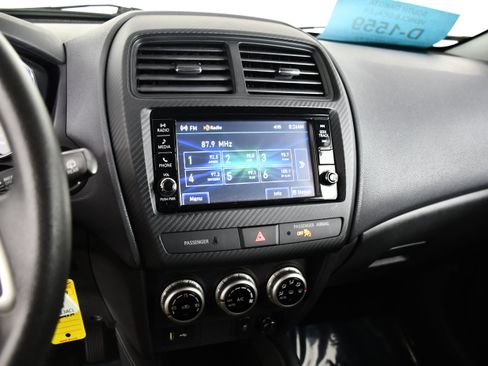 Used 2022 Mitsubishi Outlander Sport ES AWD/4WD image 25