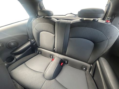 Used 2024 MINI Cooper S w/ Signature Upholstery Package FWD image 13