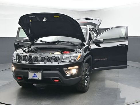 Used 2020 Jeep Compass Trailhawk image 46