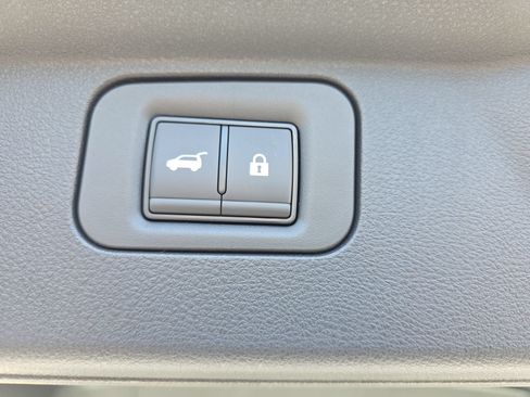 New 2026 Nissan Armada Platinum AWD/4WD image 13