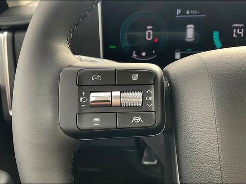 New 2026 Hyundai Santa Fe SE image 20