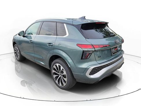 New 2026 Audi Q3 quattro 2.0T AWD/4WD image 3