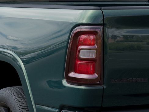 New 2026 RAM 1500 Laramie AWD/4WD image 10