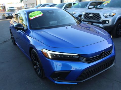 Used 2023 Honda Civic Sport image 8