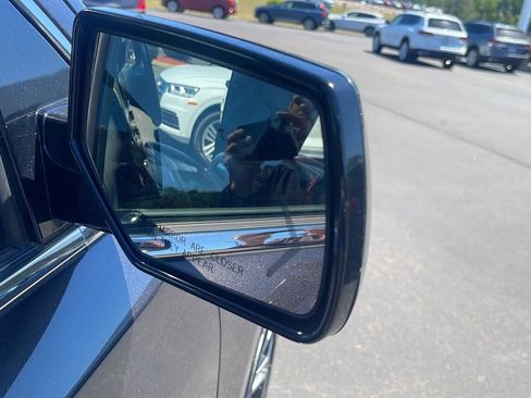 Used 2017 GMC Yukon Denali w/ Open Road Package AWD/4WD image 37