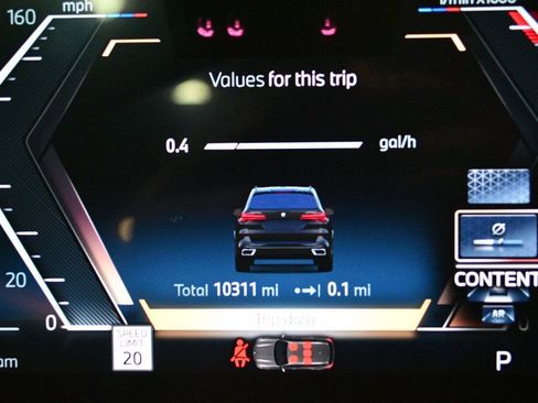 Used 2025 BMW X5 xDrive40i w/ Executive Package image 48