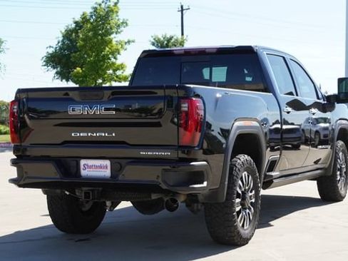 Used 2025 GMC Sierra 2500 Denali Ultimate AWD/4WD image 9