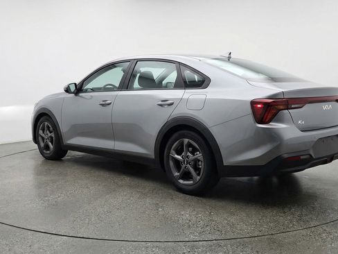 Used 2025 Kia K4 LXS image 6