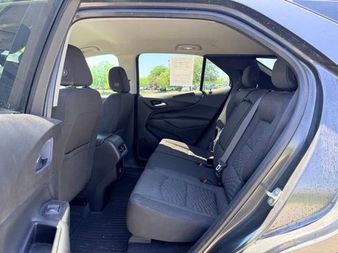 Used 2018 Chevrolet Equinox LT FWD image 8