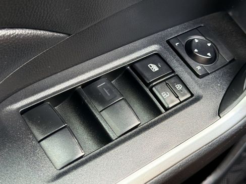Used 2023 Toyota RAV4 LE FWD image 29