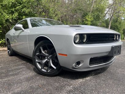 Used 2020 Dodge Challenger SXT w/ Blacktop Package