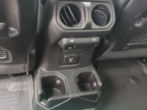 New 2026 Jeep Gladiator Rubicon AWD/4WD image 10