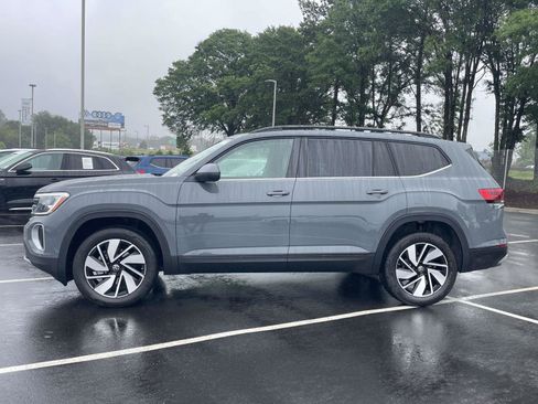 New 2026 Volkswagen Atlas SE FWD image 4