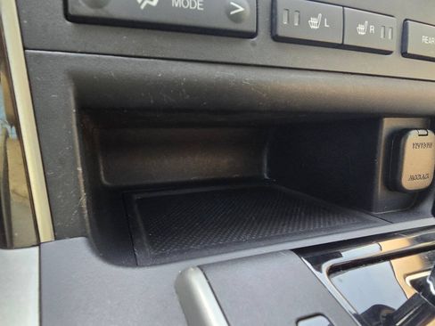 Used 2011 MAZDA CX-9 Grand Touring w/ Moonroof & Bose Audio Pkg FWD image 32