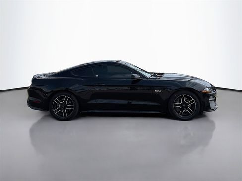 Used 2019 Ford Mustang GT image 8