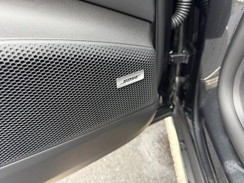 New 2025 Porsche Macan 4S Electric image 22