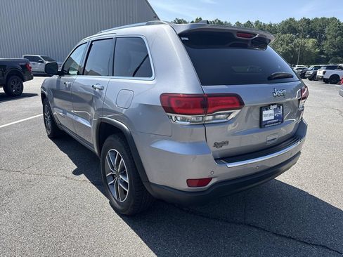 Used 2021 Jeep Grand Cherokee Limited RWD image 5