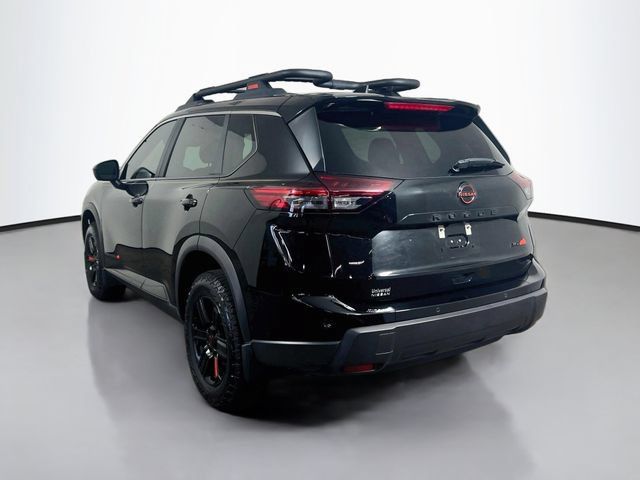 Used 2026 Nissan Rogue SV AWD/4WD image 7