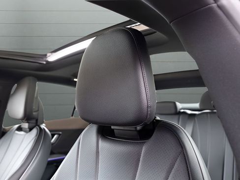 Used 2023 Mercedes-Benz EQE 350+ 4MATIC Sedan image 43