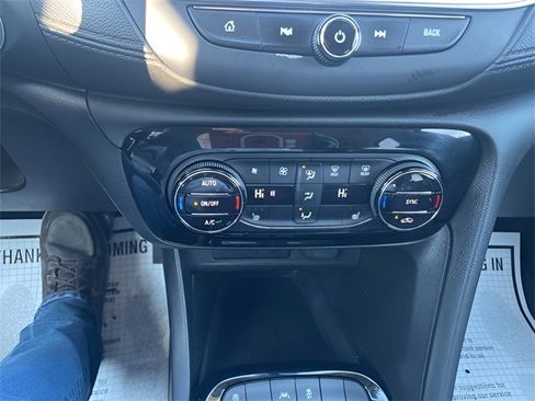 Used 2021 Buick Encore GX Select w/ Sport Touring Package image 19