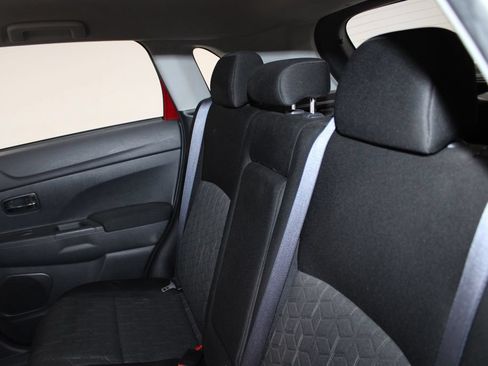 Used 2024 Mitsubishi Outlander Sport ES AWD/4WD image 16