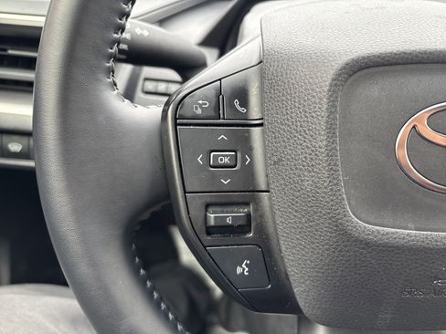 Used 2024 Toyota Prius LE image 19