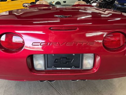 Used 2004 Chevrolet Corvette Convertible w/ Preferred Equipment Group image 34