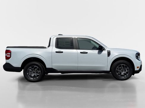 New 2026 Ford Maverick XLT w/ XLT Luxury Package AWD/4WD image 7