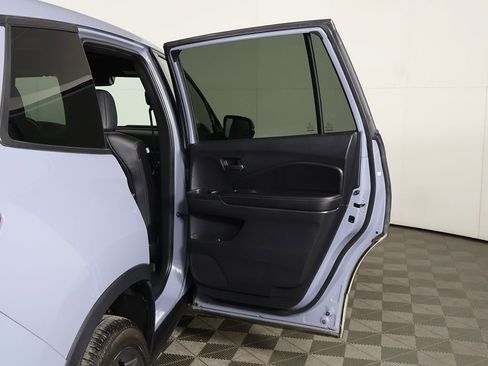 Used 2025 Honda Passport EX-L image 22