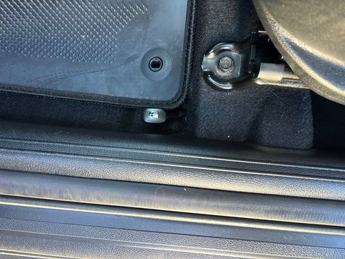 Used 2024 Kia Soul LX w/ Option Group 015 FWD image 10
