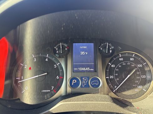 Used 2016 Lexus GX 460 image 9