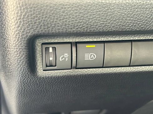 Used 2024 Toyota RAV4 XLE w/ Convenience Package FWD image 25