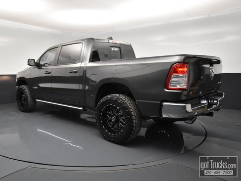 Used 2021 RAM 1500 Big Horn image 4