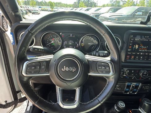 Used 2023 Jeep Wrangler Sahara w/ Cold Weather Group image 25